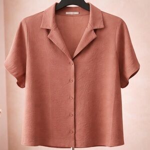 Short-Sleeve Button-Front Shirt in Dusty Rose